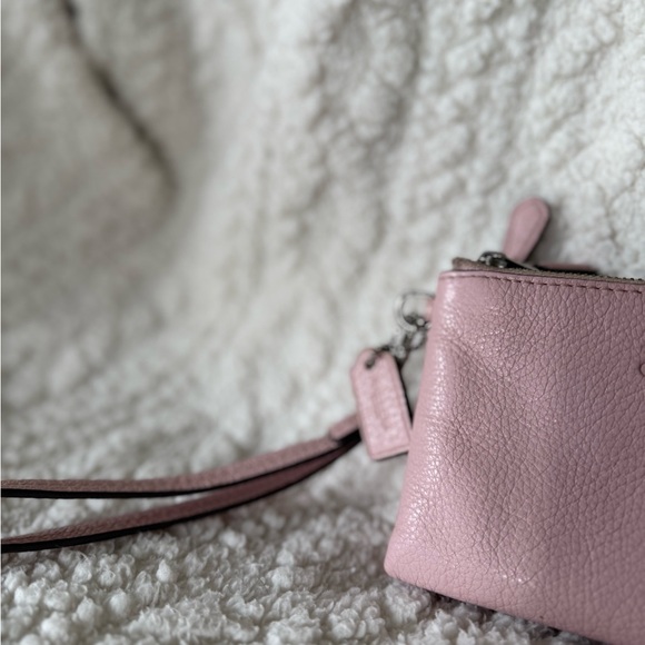Vintage Coach Y2K Light Pink Pebbled Leather Wristlet Wallet Double Zipper - Picture 5 of 11
